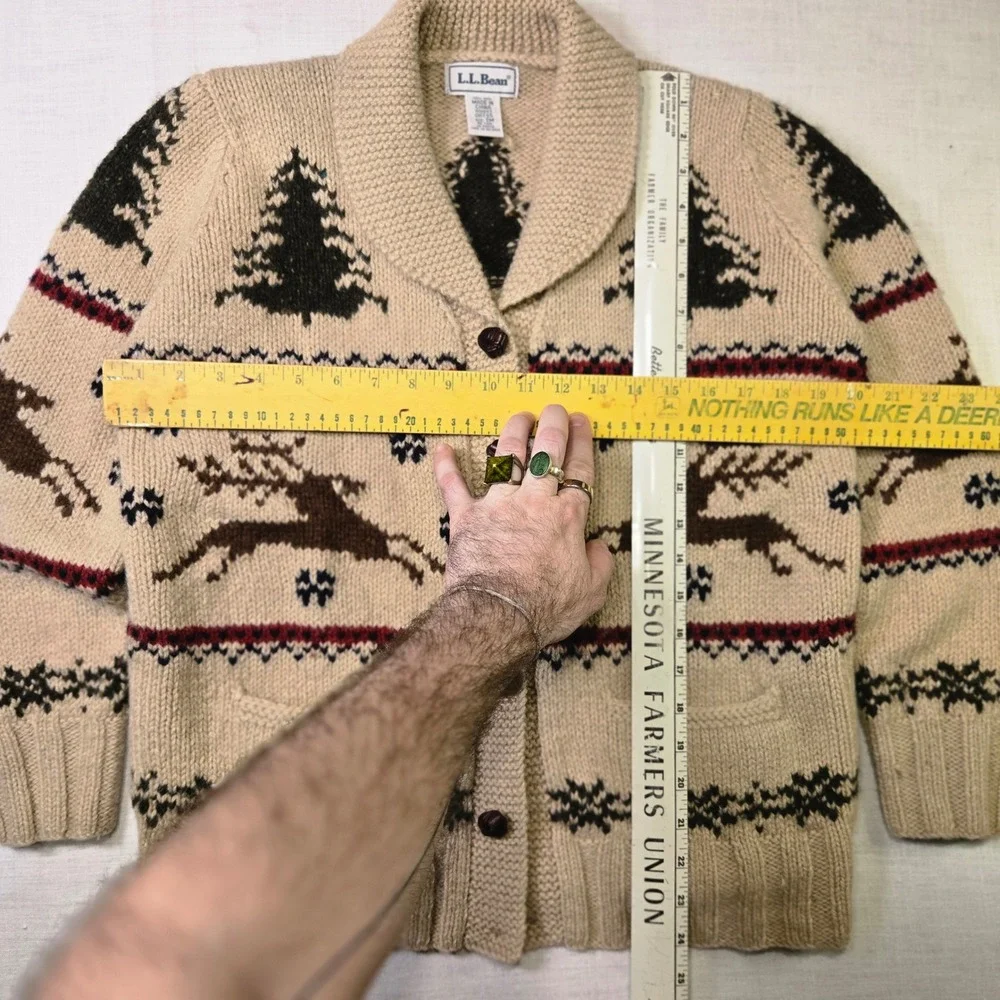 VTG L.L. Bean Reindeer Wool Cardigan Sweater Tan Women Small Shawl Collar Pocket